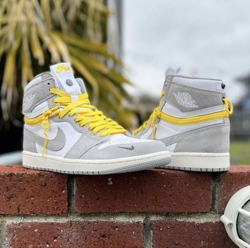 Branded Retro 1 Switch Grey with (Extra lace kit inside)