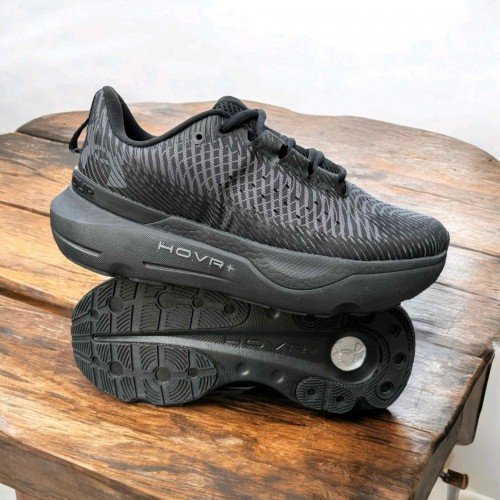 Unde r Armour r Infinite Pro Black (1090