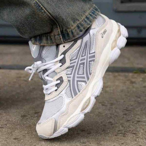 ASIC S GEL NYC RED BLENDS HERITAGE