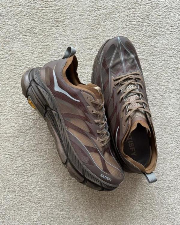 Hokaa Satisfy Mafate Speed 4 Lite Rubber Brown 549