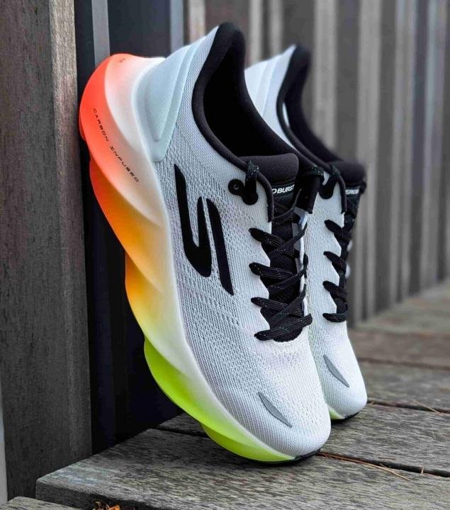 Skecher.s SKX Aero Burst Multi