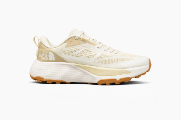 The North facee Altamesa 500 White Tan Gum TOP BATCH UA