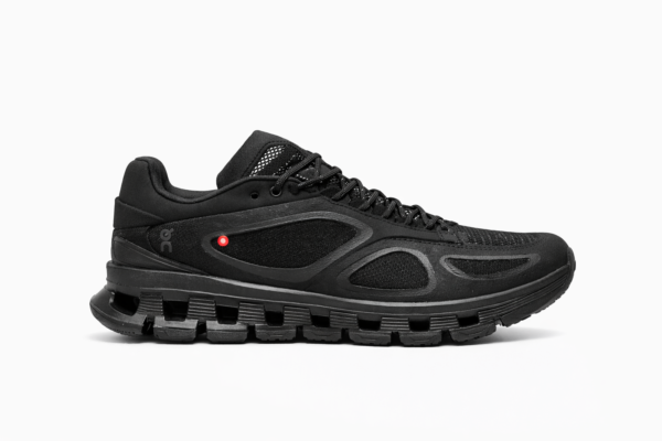 On Cloud x FKA Twigs Triple Black TOP BATCH UA