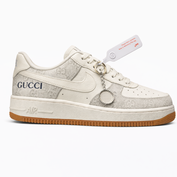 NIKE AIRFORCE 1 LOW X GUCCI WHITEGREY TOP BATCH UA